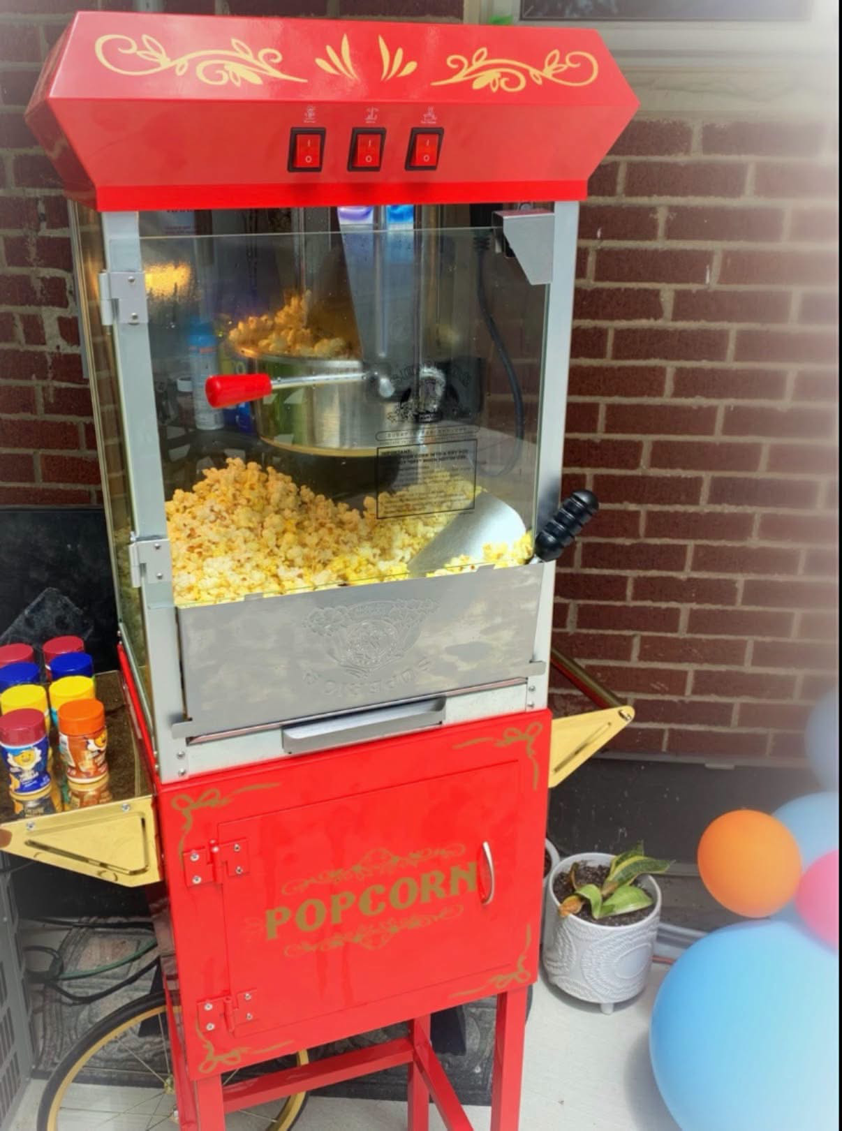 Sammies & Pops popcorn cart available to rent